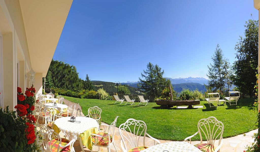 Hotel Koenig Laurin San Genesio Atesino Esterno foto